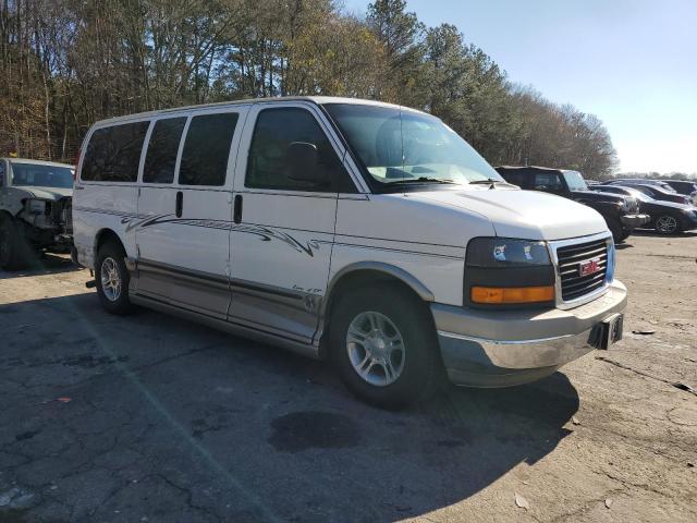 1GDFG15T031237175 - 2003 GMC SAVANA RV G1500 WHITE photo 4