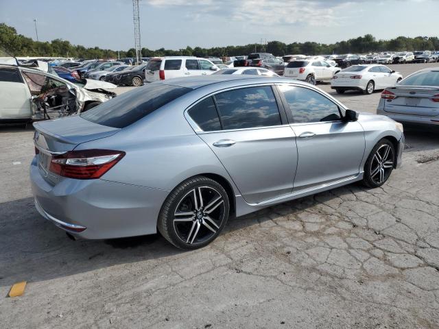 1HGCR2F5XHA077855 - 2017 HONDA ACCORD SPORT SILVER photo 3