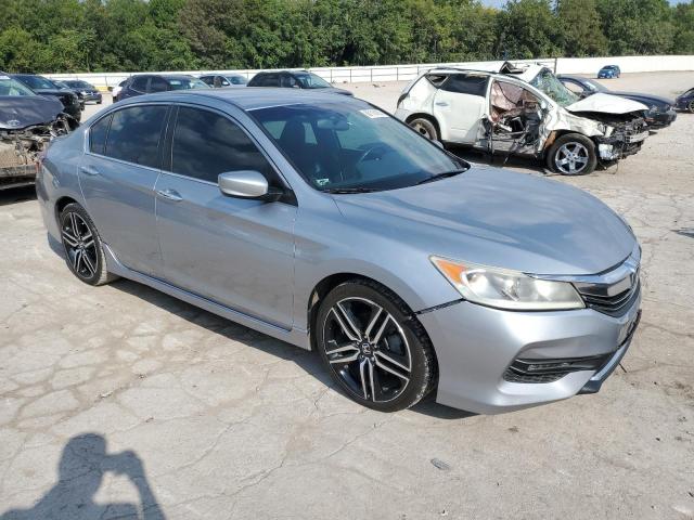 1HGCR2F5XHA077855 - 2017 HONDA ACCORD SPORT SILVER photo 4