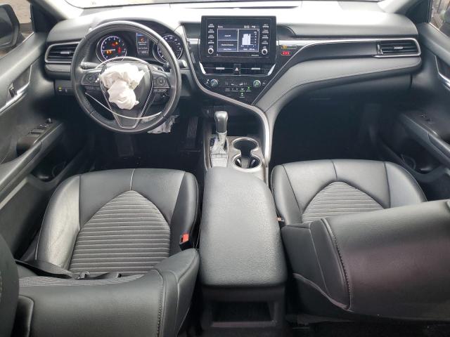 4T1G11AK2NU628817 - 2022 TOYOTA CAMRY SE SILVER photo 8