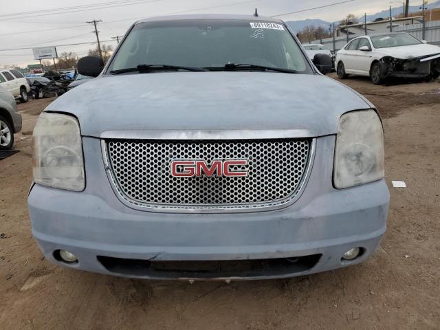 1GKFK63847J329608 - 2007 GMC YUKON DENALI GRAY photo 5