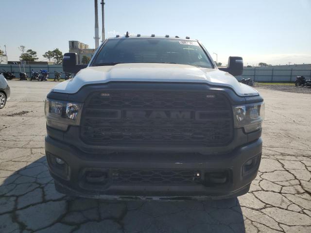 3C6UR5HL1RG178051 - 2024 RAM 2500 TRADESMAN أبيض صورة 5