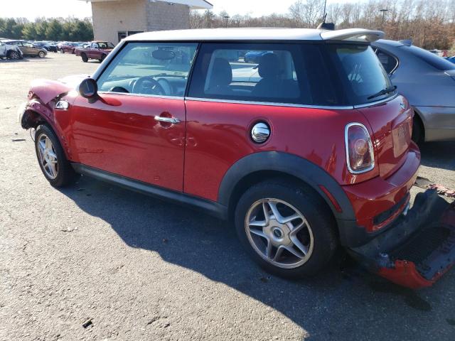 WMWMF7C57ATZ74443 - 2010 MINI COOPER S RED photo 2