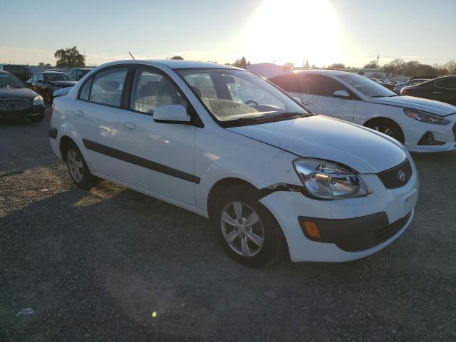 KNADE223396447838 - 2009 KIA RIO BASE WHITE photo 4