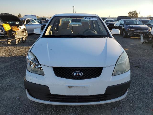 KNADE223396447838 - 2009 KIA RIO BASE WHITE photo 5