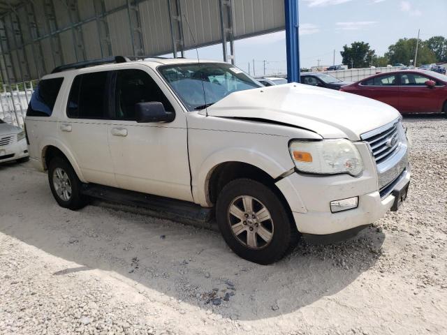 1FMEU73E39UA41797 - 2009 FORD EXPLORER XLT WHITE photo 4