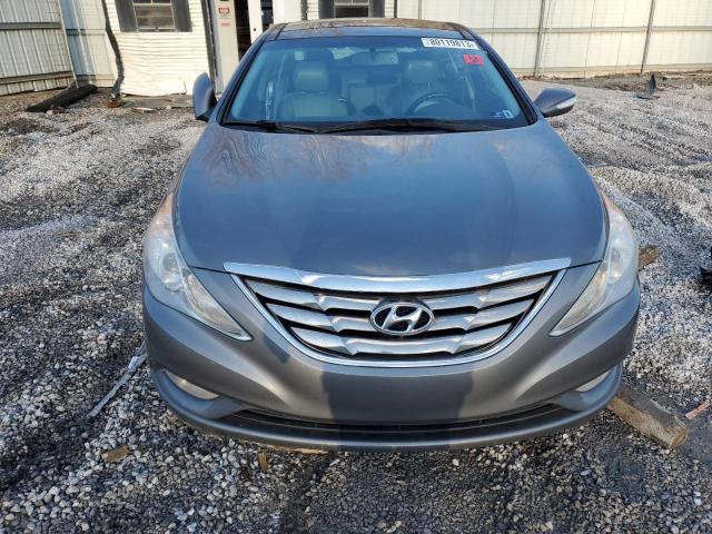 5NPEC4AC0DH597317 - 2013 HYUNDAI SONATA SE GRAY photo 5