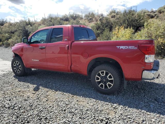 5TFUM5F19CX030709 - 2012 TOYOTA TUNDRA DOUBLE CAB SR5 RED photo 2