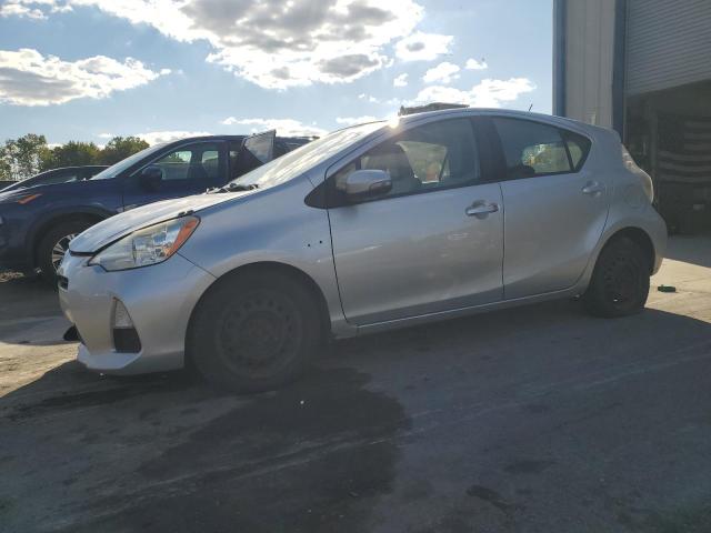 2013 TOYOTA PRIUS C, 