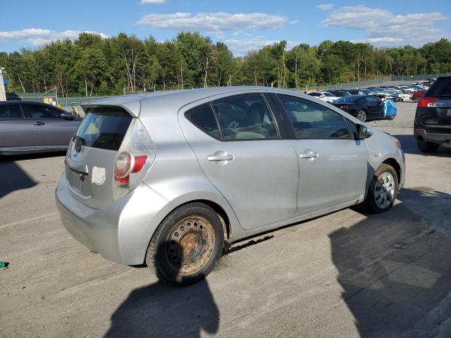JTDKDTB36D1031923 - 2013 TOYOTA PRIUS C SILVER photo 3