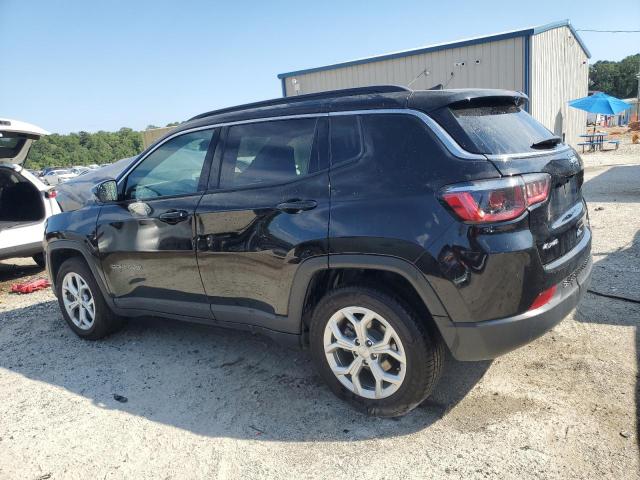 3C4NJDBN6RT111476 - 2024 JEEP COMPASS LATITUDE Қара фото 2