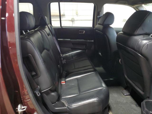 5FNYF4H2XDB041841 - 2013 HONDA PILOT LX MAROON photo 11