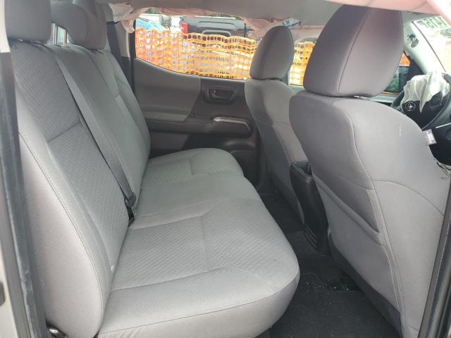 3TMBZ5DN3NM035959 - 2022 TOYOTA TACOMA DOUBLE CAB SILVER photo 10