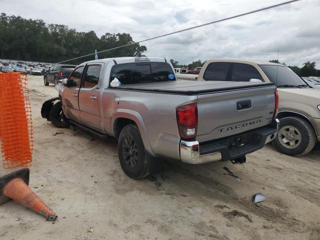 3TMBZ5DN3NM035959 - 2022 TOYOTA TACOMA DOUBLE CAB SILVER photo 2