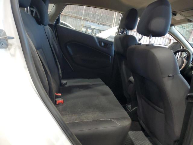 3FADP4EJ1KM107991 - 2019 FORD FIESTA SE Weiß Foto 10