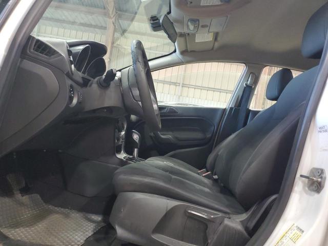 3FADP4EJ1KM107991 - 2019 FORD FIESTA SE Weiß Foto 7