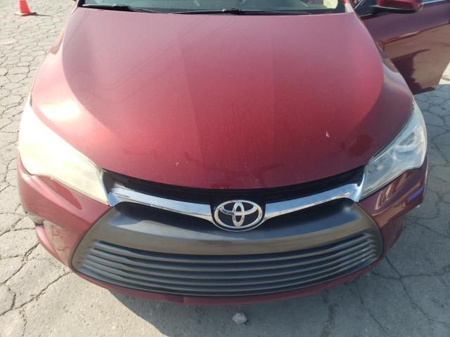 4T1BF1FK9FU946102 - 2015 TOYOTA CAMRY LE BURGUNDY photo 11