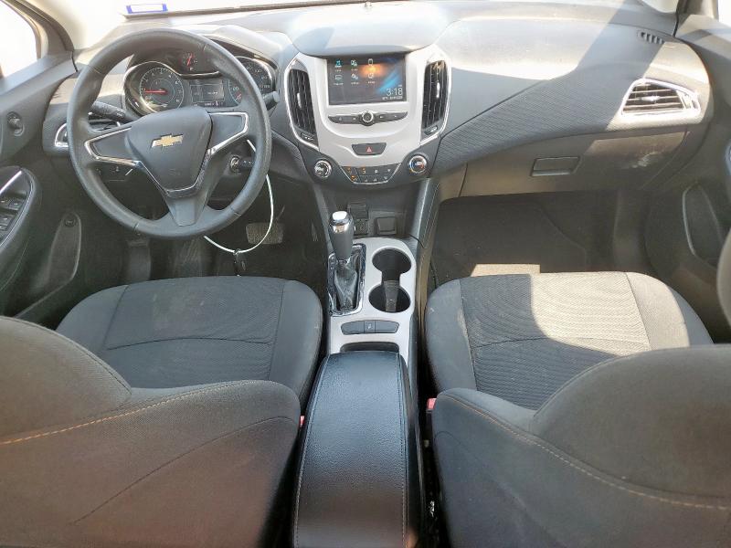1G1BC5SMXJ7224259 - 2018 CHEVROLET CRUZE LS შავი ფოტო 8