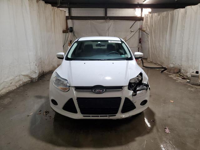 1FADP3F26EL435382 - 2014 FORD FOCUS SE WHITE photo 5