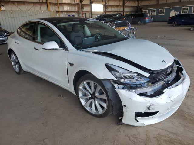 5YJ3E1EA2LF614530 - 2020 TESLA MODEL 3 WHITE photo 4
