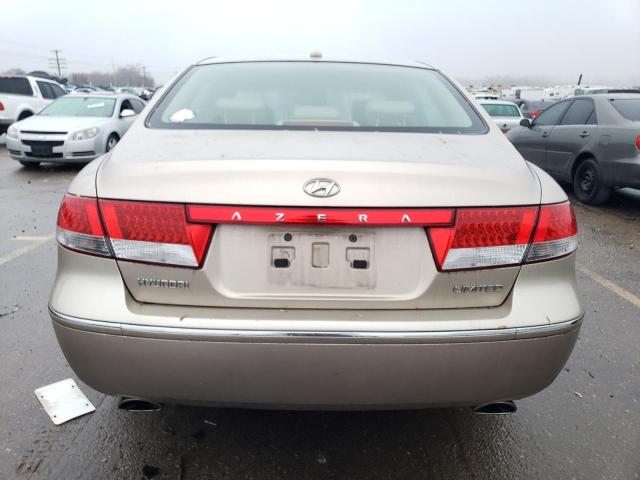 KMHFC46F28A251544 - 2008 HYUNDAI AZERA SE GOLD photo 6