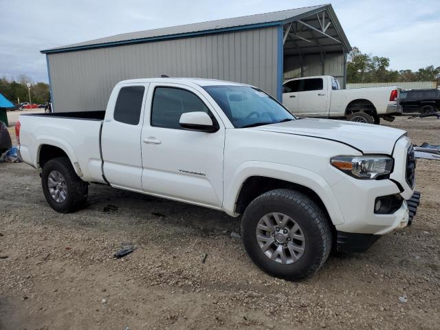 5TFRZ5CN4GX004006 - 2016 TOYOTA TACOMA ACCESS CAB WHITE photo 4