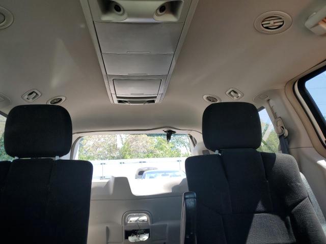 2A4RR5DG9BR735015 - 2011 CHRYSLER TOWN & COU TOURING أبيض صورة 10