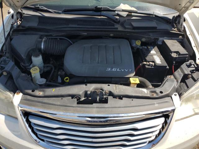 2A4RR5DG9BR735015 - 2011 CHRYSLER TOWN & COU TOURING أبيض صورة 12
