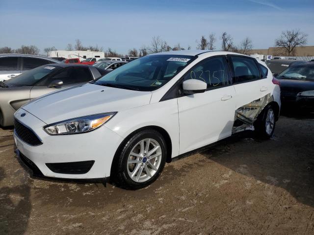 1FADP3K2XJL322065 - 2018 FORD FOCUS SE WHITE photo 1