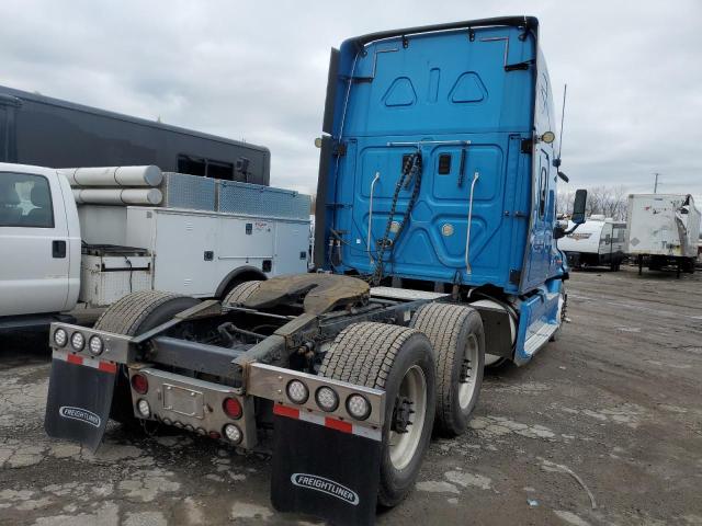 1FUJGLBG2CLBM7561 - 2012 FREIGHTLINER CASCADIA 1 BLUE photo 4