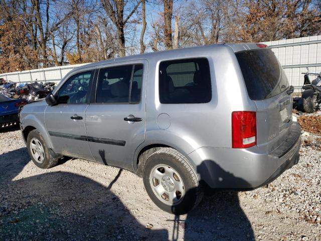 5FNYF3H28EB015654 - 2014 HONDA PILOT LX SILVER photo 2