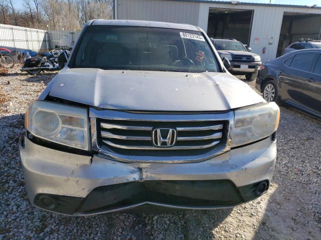 5FNYF3H28EB015654 - 2014 HONDA PILOT LX SILVER photo 5