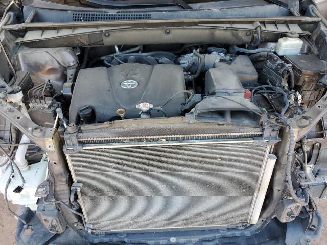 5TDKZRFH9JS245345 - 2018 TOYOTA HIGHLANDER SE თაფლისფერი ფოტო 12