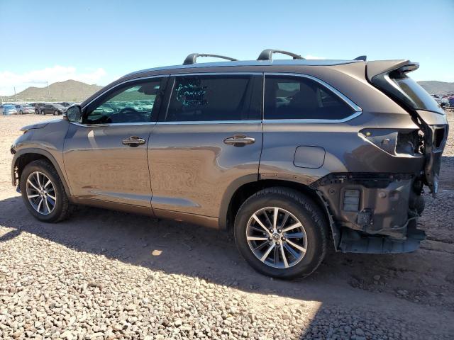 5TDKZRFH9JS245345 - 2018 TOYOTA HIGHLANDER SE თაფლისფერი ფოტო 2