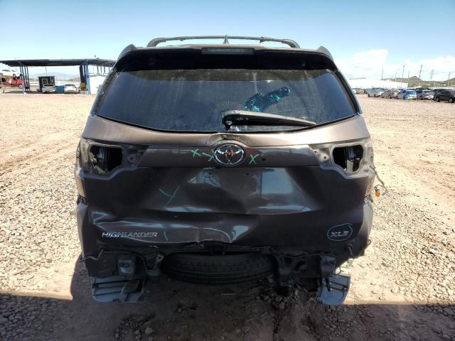 5TDKZRFH9JS245345 - 2018 TOYOTA HIGHLANDER SE თაფლისფერი ფოტო 6