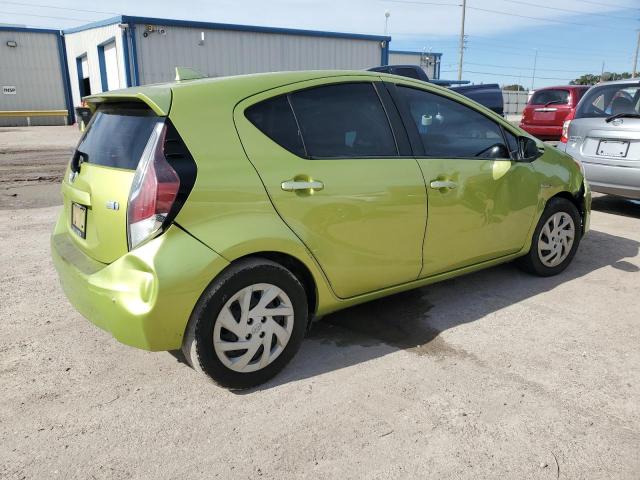 JTDKDTB35F1094224 - 2015 TOYOTA PRIUS C GREEN photo 3