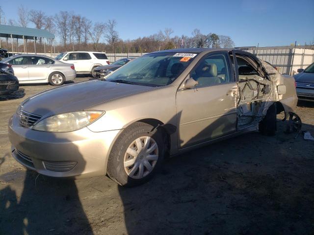 4T1BE32K65U625394 - 2005 TOYOTA CAMRY LE GOLD photo 1