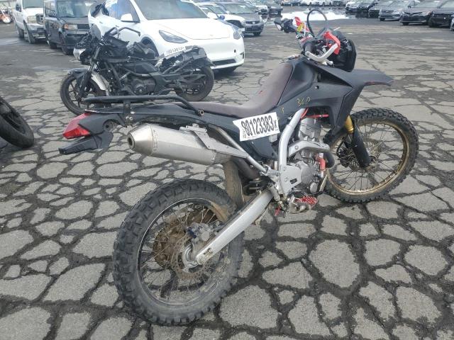 MLHMD3816D5000983 - 2013 HONDA CRF250 L BLACK photo 4