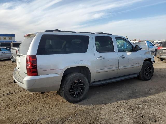 1GNUKJE34AR249572 - 2010 CHEVROLET SUBURBAN K1500 LT SILVER photo 3