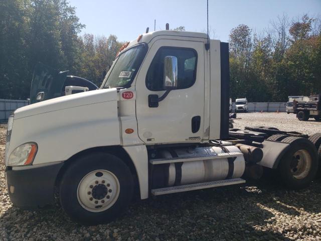 1FUJGEDR4CSBR5546 - 2012 FREIGHTLINER CASCADIA 白色 照片 2