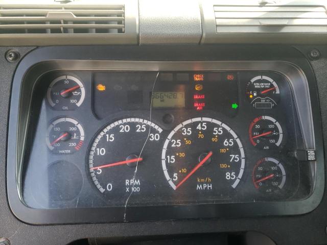 1FUJGEDR4CSBR5546 - 2012 FREIGHTLINER CASCADIA 白色 照片 8