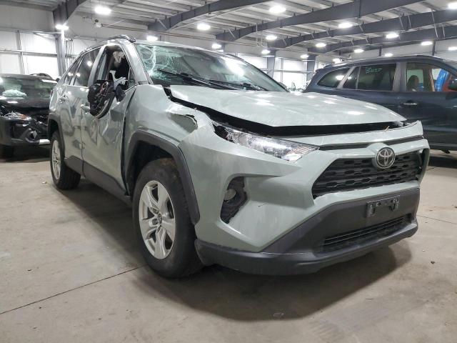 2T3W1RFVXMW113180 - 2021 TOYOTA RAV4 XLE GRAY photo 4