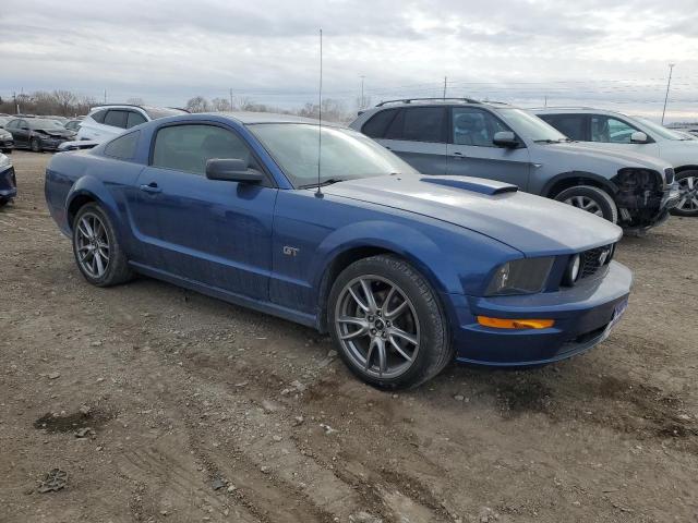 1ZVHT82H185186798 - 2008 FORD MUSTANG GT BLUE photo 4