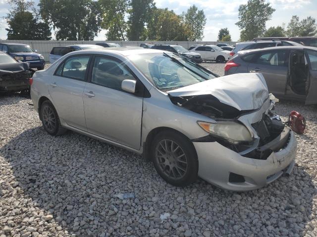 1NXBU40E09Z036918 - 2009 TOYOTA COROLLA BASE فضي صورة 4