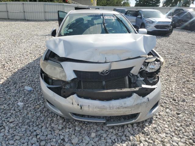 1NXBU40E09Z036918 - 2009 TOYOTA COROLLA BASE فضي صورة 5