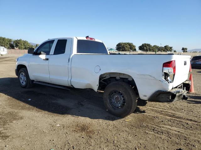 5TFTY5F16MX011522 - 2021 TOYOTA TUNDRA DOUBLE CAB SR/SR5 WHITE photo 2