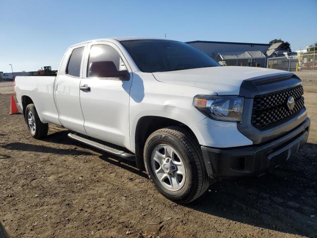 5TFTY5F16MX011522 - 2021 TOYOTA TUNDRA DOUBLE CAB SR/SR5 WHITE photo 4