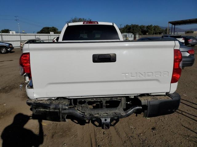 5TFTY5F16MX011522 - 2021 TOYOTA TUNDRA DOUBLE CAB SR/SR5 WHITE photo 6