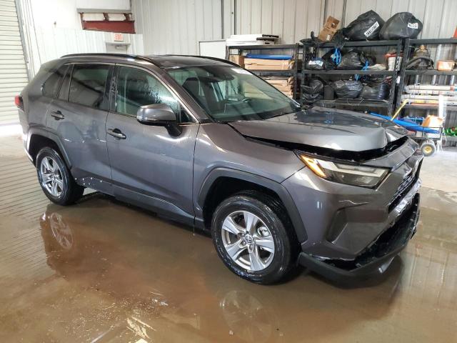 2T3P1RFV3RW459292 - 2024 TOYOTA RAV4 XLE GRAY photo 4