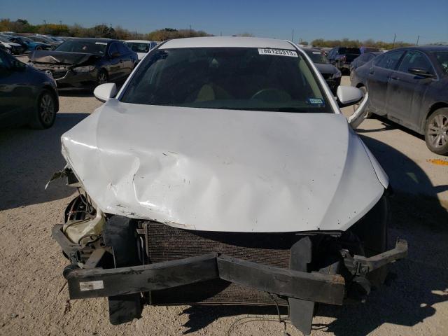 5NPD74LF8JH249963 - 2018 HYUNDAI ELANTRA SE WHITE photo 5